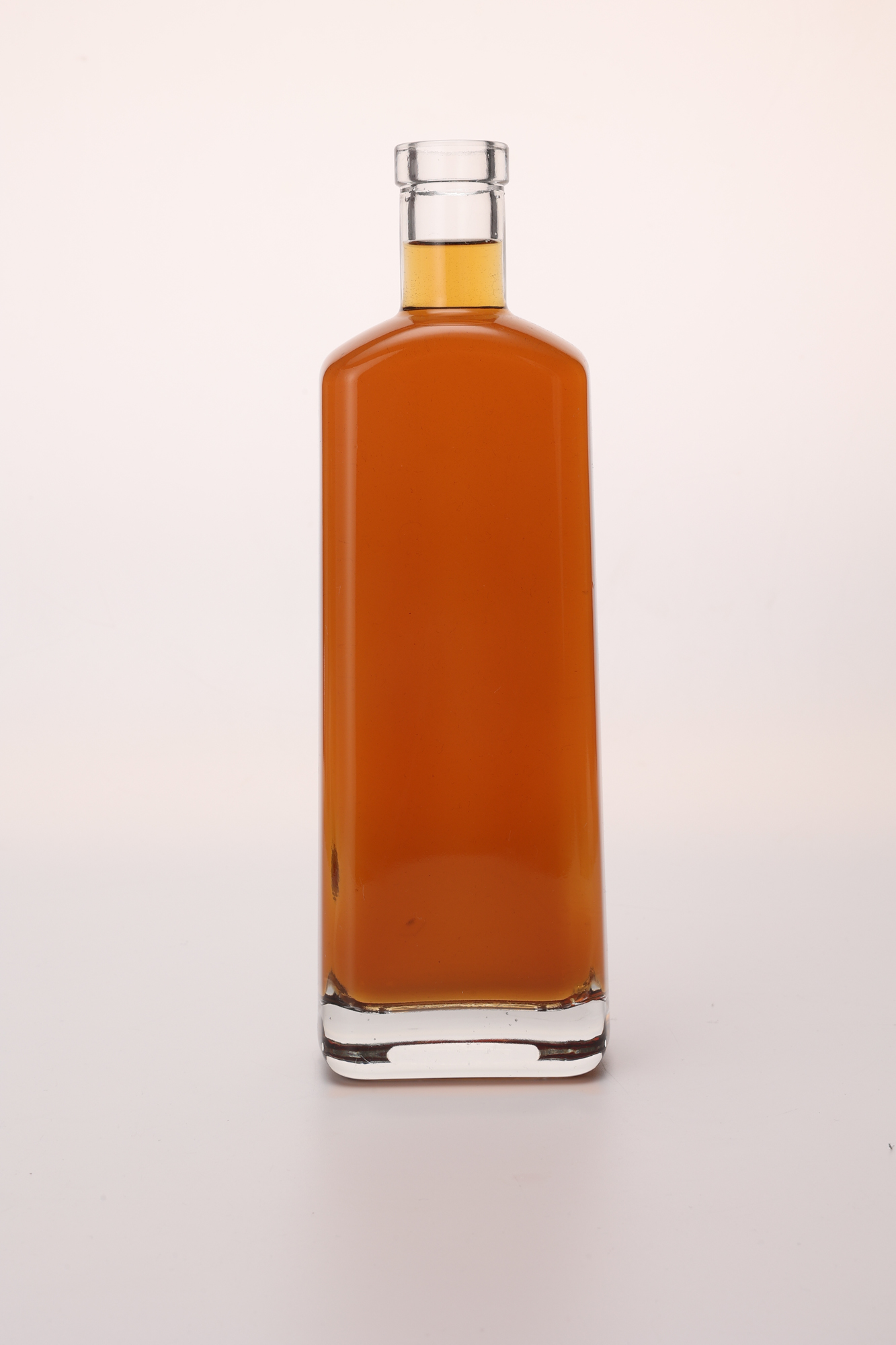 Glass Liquor Gin Bottle for Vodka Whisky Rum Tequila 500ml 700ml 750ml